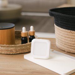 Noční světýlko s čidlem soumraku do zásuvky