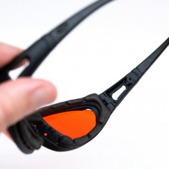 Kék fény elleni szűrő szemüveg