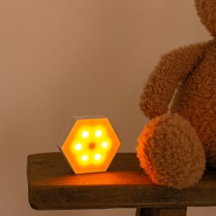 Noční světýlko s pohybovým senzorem